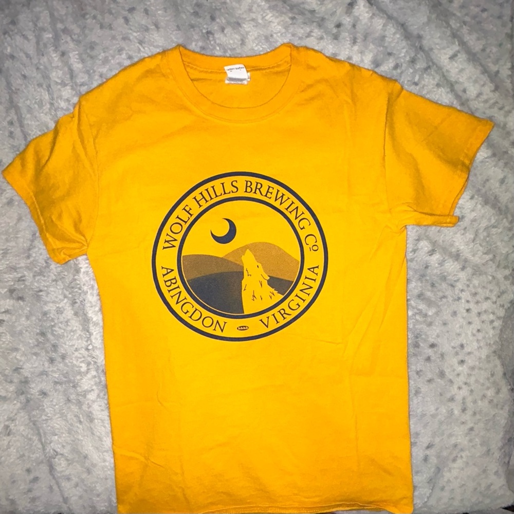 Gildan Yellow Graphic T-Shirt